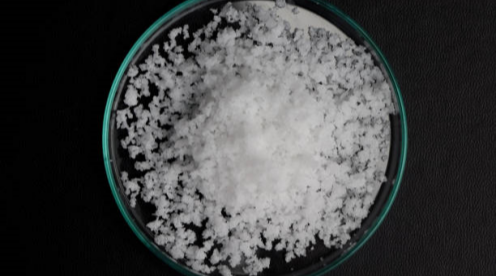 Is ferric nitrate nonahydrate soluble in water?